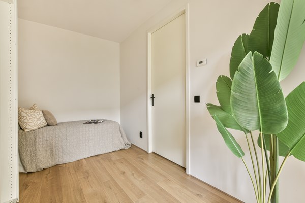 Medium property photo - Theodoor van Hoytemastraat 38, 1062 CG Amsterdam